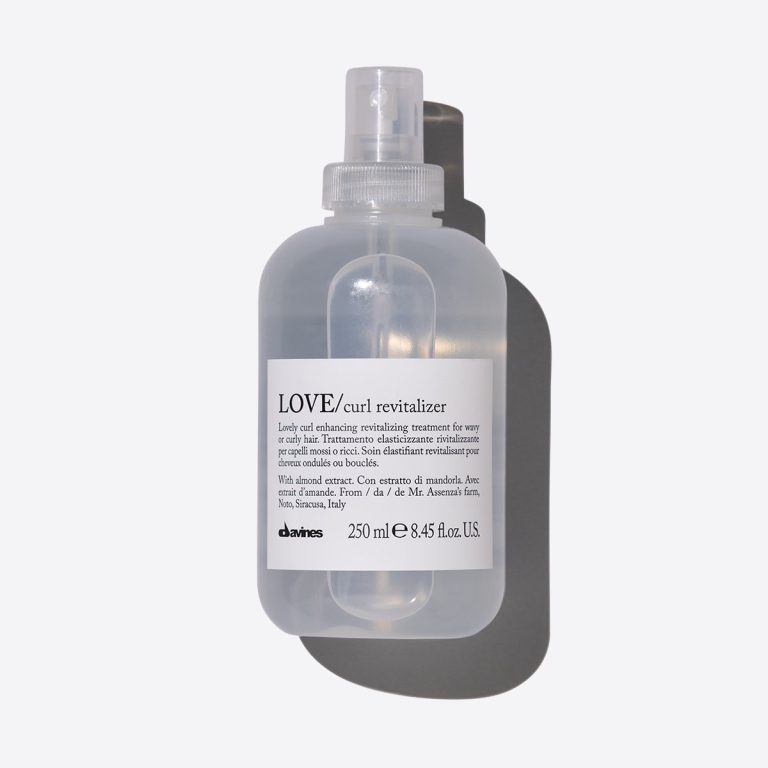 75534_essential_haircare_love_curl_curl_revitalizer_250ml_davines_2000x-2